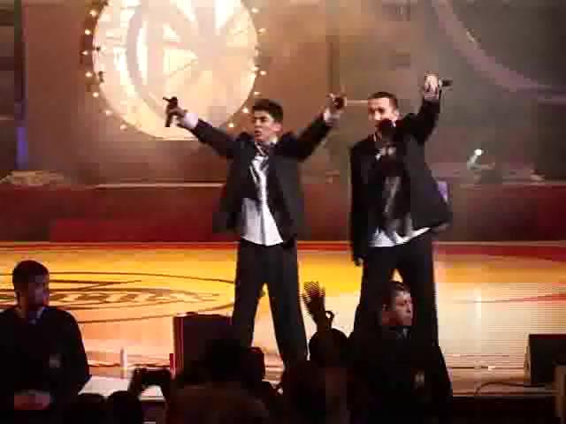 Charlining farishtalari filmidan erotika