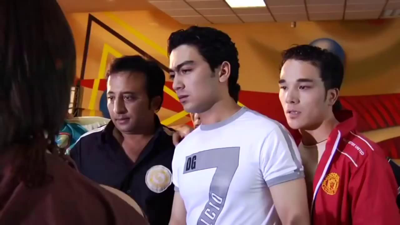 Әпкесі ағасының мүшесі секс порно қарайды