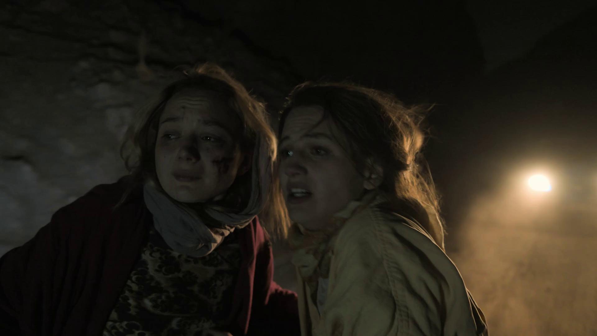 Porno xxx er xotinini guruhli jinsiy aloqa uy qurilishi videosiga kondirdi