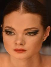 Анна Исаева