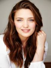 Тесс Хобрич