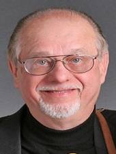 Дэннис Коффи