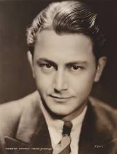 Роберт С. Янг