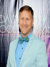 Данис Хузин