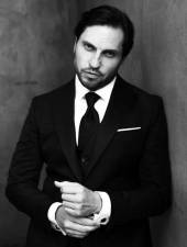 Артур Пирожков